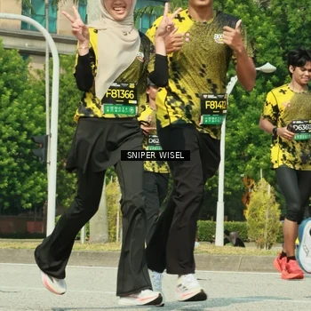 Runner Photo 6163422