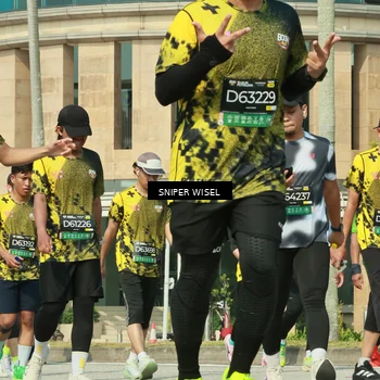 Runner Photo 6163436