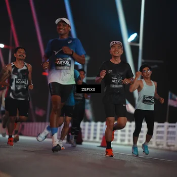 Runner Photo 6163479