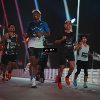 Runner Photo 6163519
