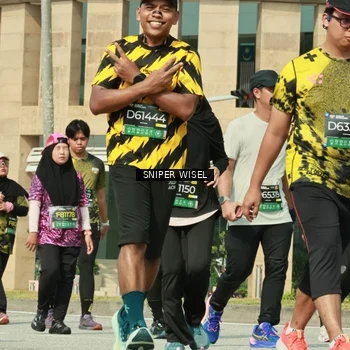 Runner Photo 6163526