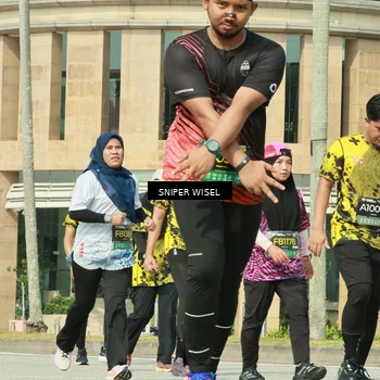 Runner Photo 6163543