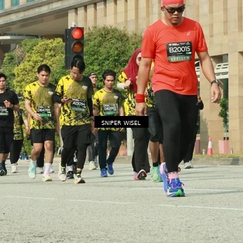 Runner Photo 6163631