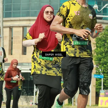 Runner Photo 6163690