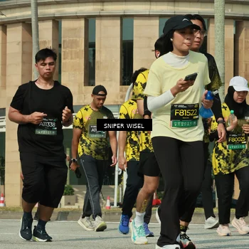 Runner Photo 6163715