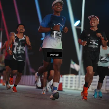Runner Photo 6163747