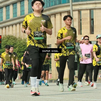 Runner Photo 6163766