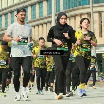 Runner Photo 6163805