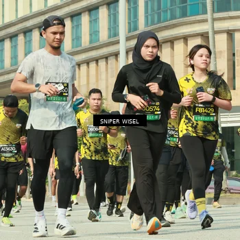 Runner Photo 6163814