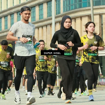 Runner Photo 6163821