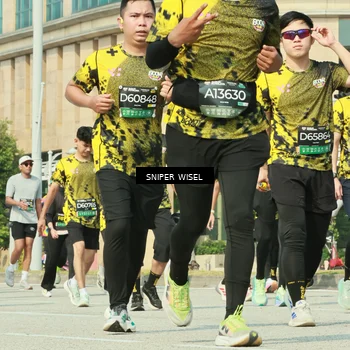 Runner Photo 6163859