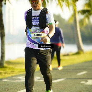 Runner Photo 6163984