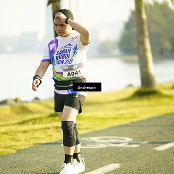 Runner Photo 6164002