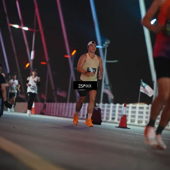 Runner Photo 6164014
