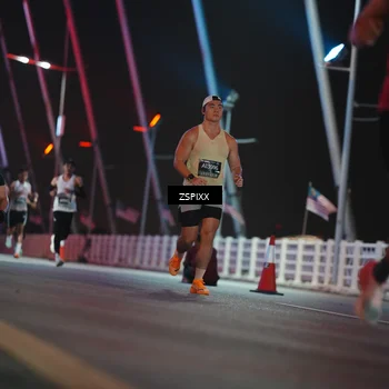 Runner Photo 6164024
