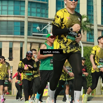 Runner Photo 6164067