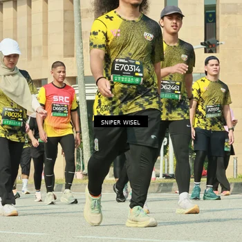 Runner Photo 6164075