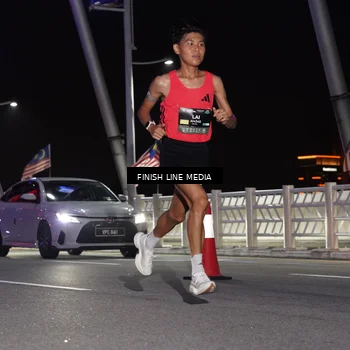 Runner Photo 6164224