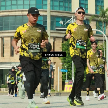 Runner Photo 6164240