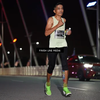 Runner Photo 6164293