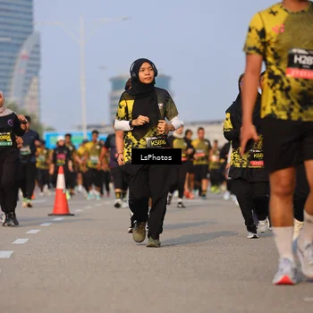 Runner Photo 6164338