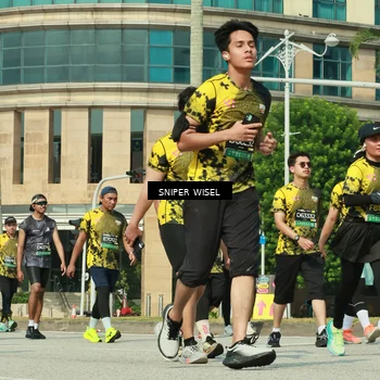 Runner Photo 6164357