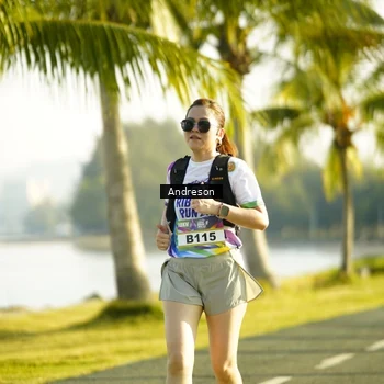 Runner Photo 6164387