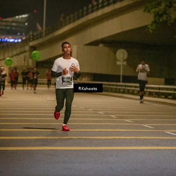 Runner Photo 6164433