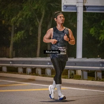 Runner Photo 6164438