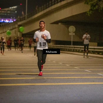 Runner Photo 6164440