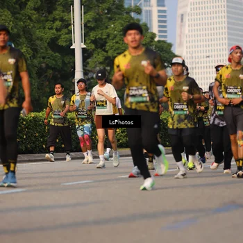 Runner Photo 6164484