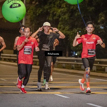 Runner Photo 6164529