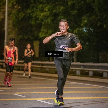 Runner Photo 6164541