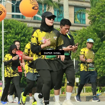 Runner Photo 6164654