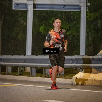 Runner Photo 6164679
