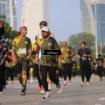 Runner Photo 6164707