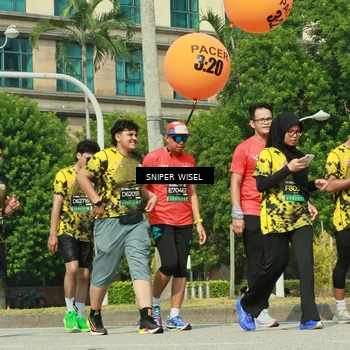 Runner Photo 6164715