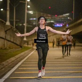 Runner Photo 6164724