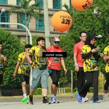 Runner Photo 6164743