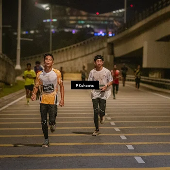 Runner Photo 6164750