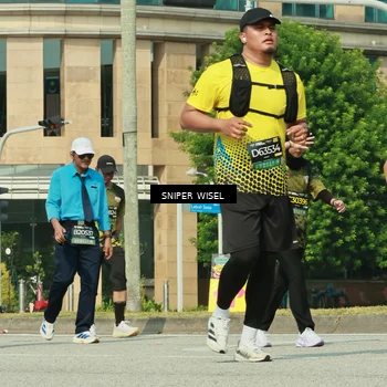 Runner Photo 6164775
