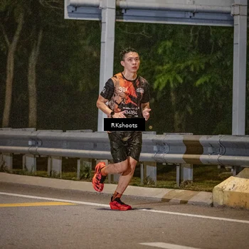 Runner Photo 6164830