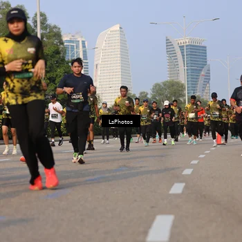 Runner Photo 6164910