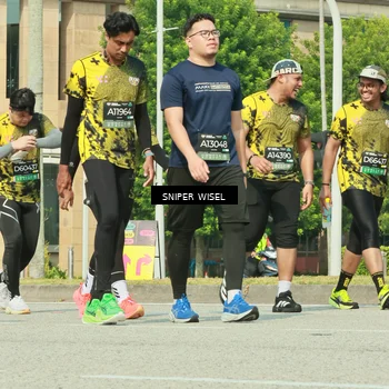 Runner Photo 6165001