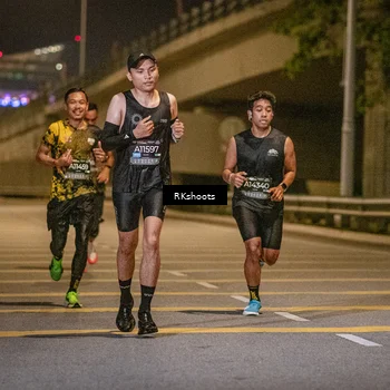 Runner Photo 6165047