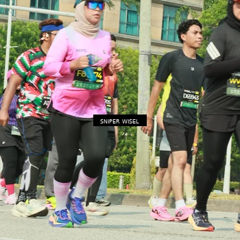 Runner Photo 6165103
