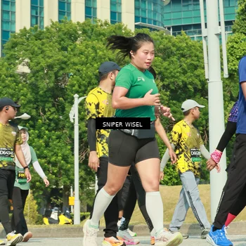 Runner Photo 6165132