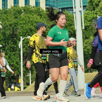 Runner Photo 6165148