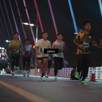 Runner Photo 6165164