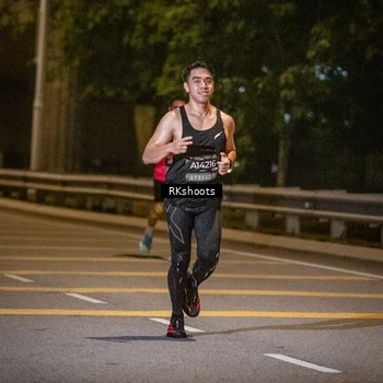 Runner Photo 6165197